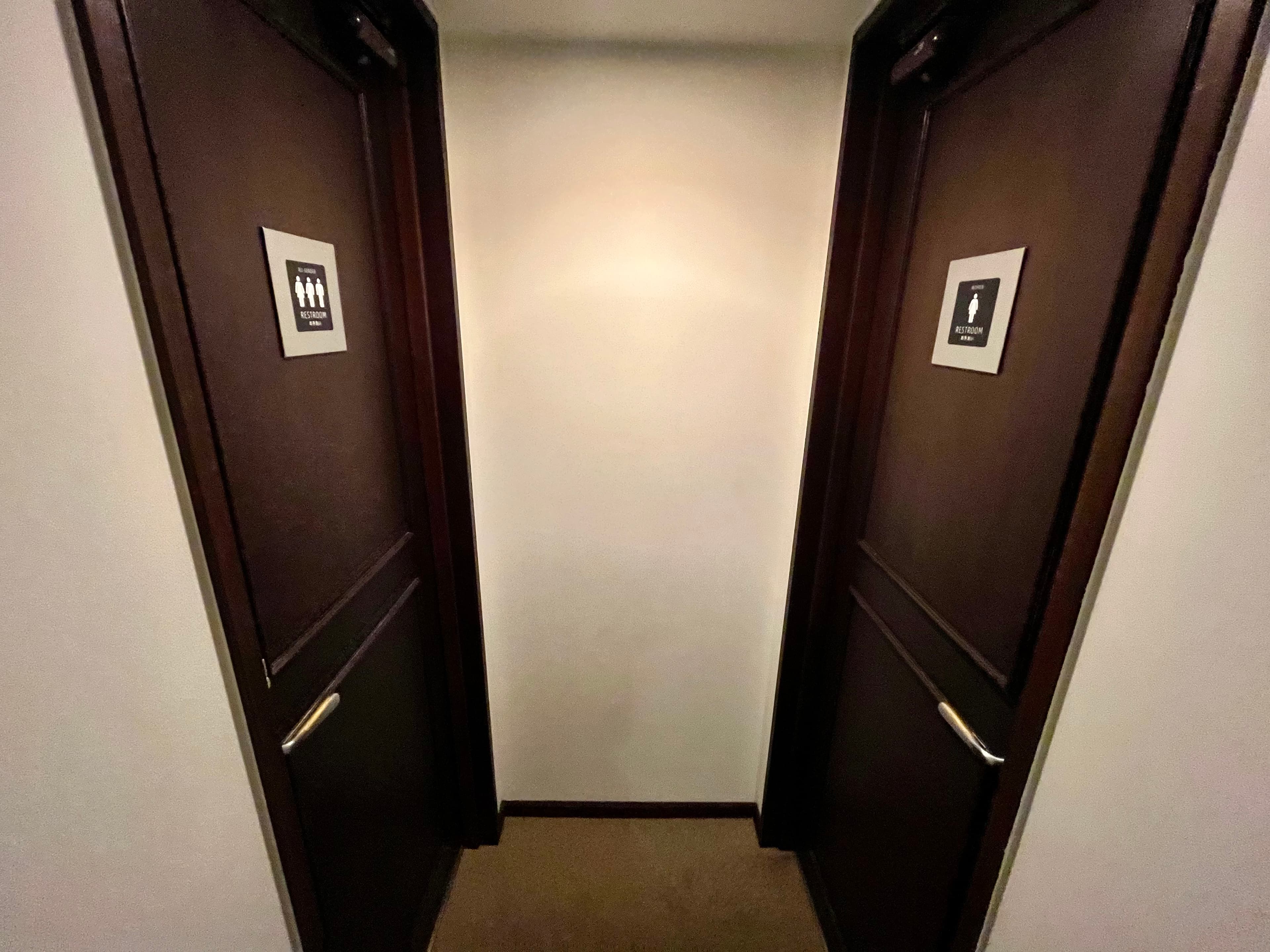 【お手洗いは男女別にございます】 - TIME SHARING 銀座 旗ビル roomRの写真