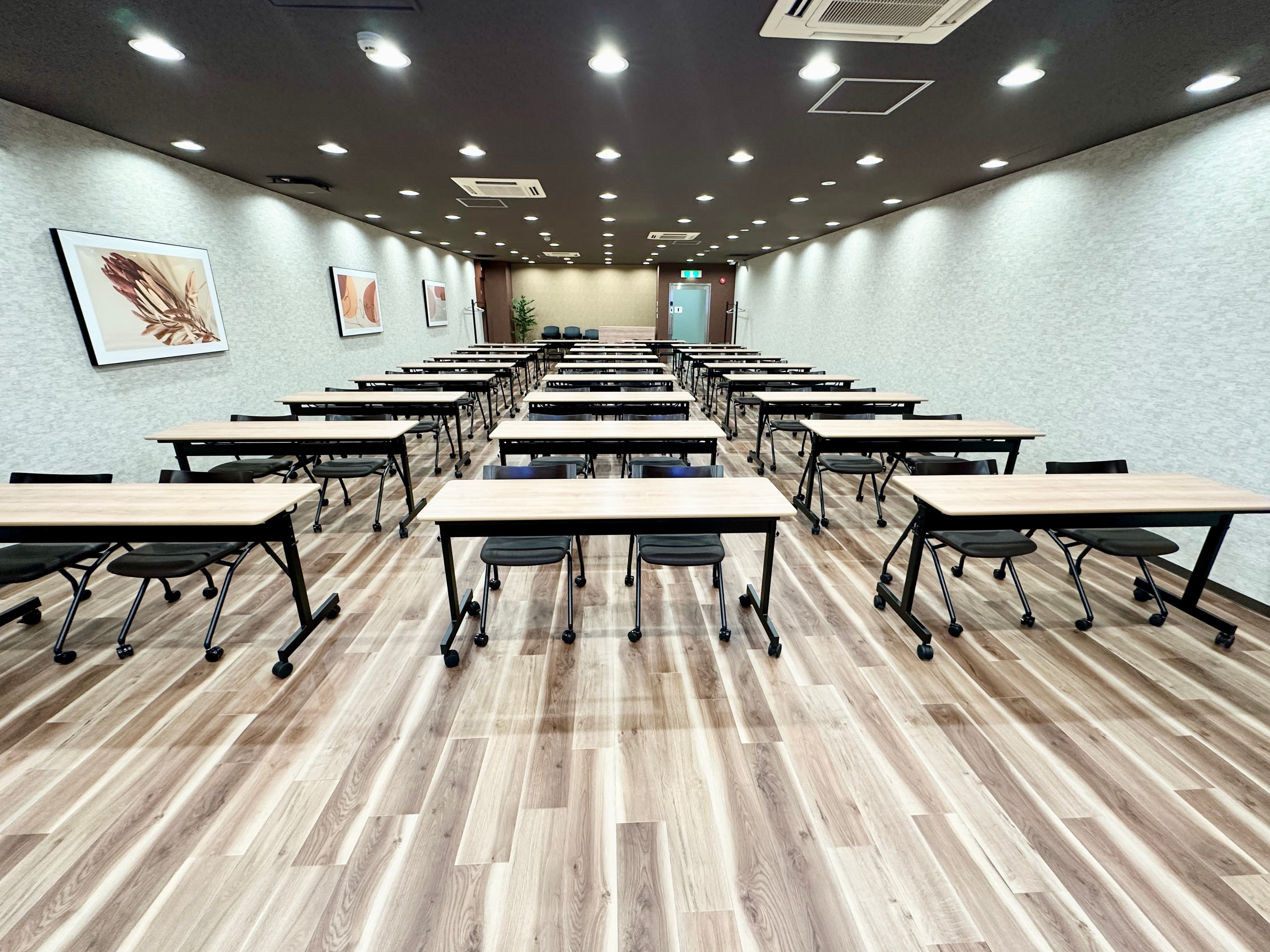 【竹橋駅より徒歩3分!好立地な会議室です♪】 - TIME SHARING 竹橋 廣瀬第2ビル B1Fの写真