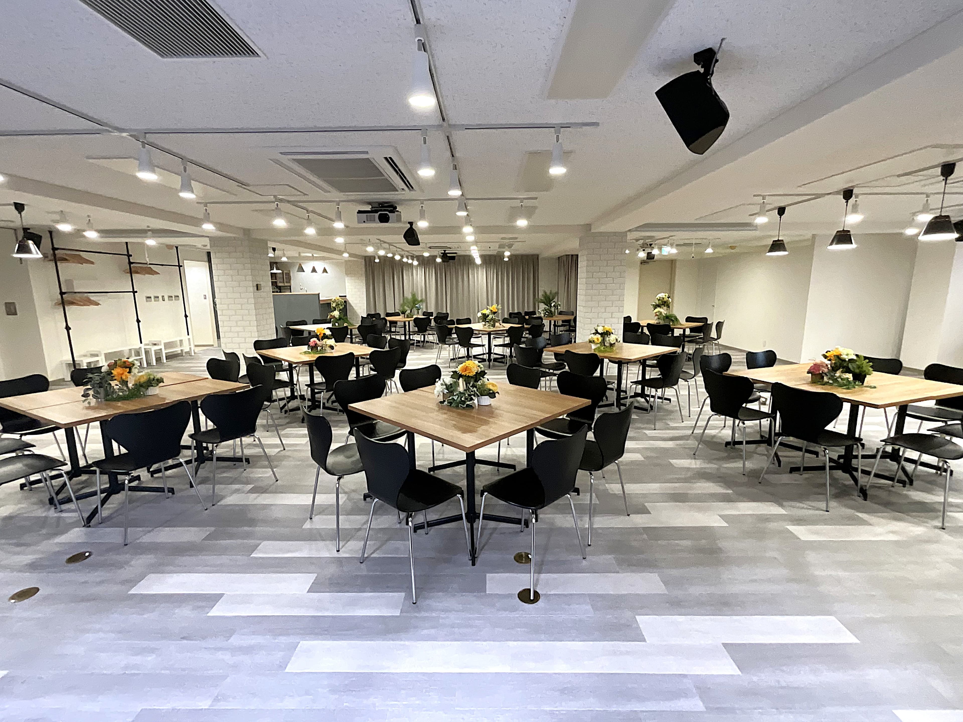 着席140名まで対応可能