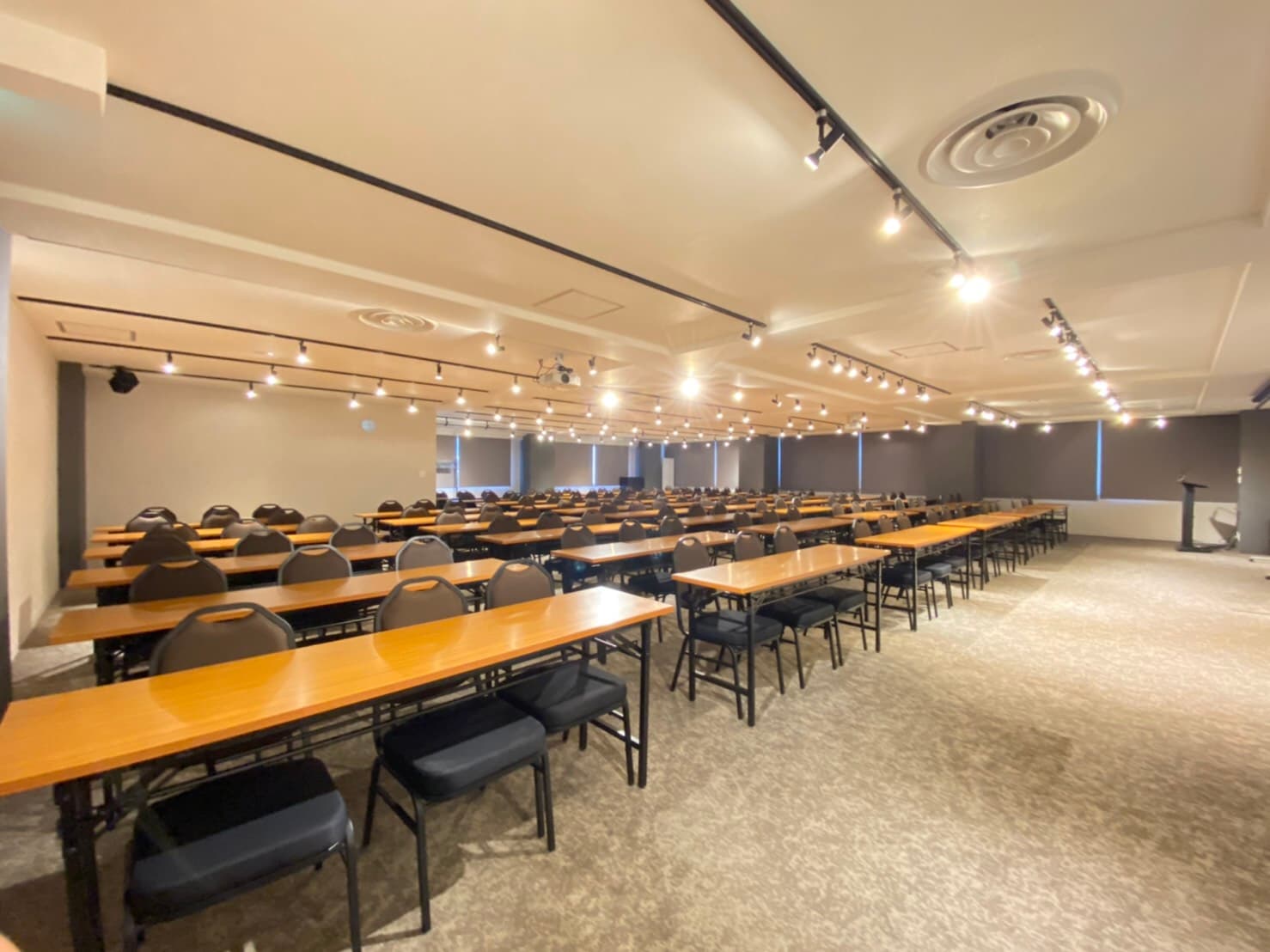 スクール形式 - TIME SHARING 新宿4Aの写真