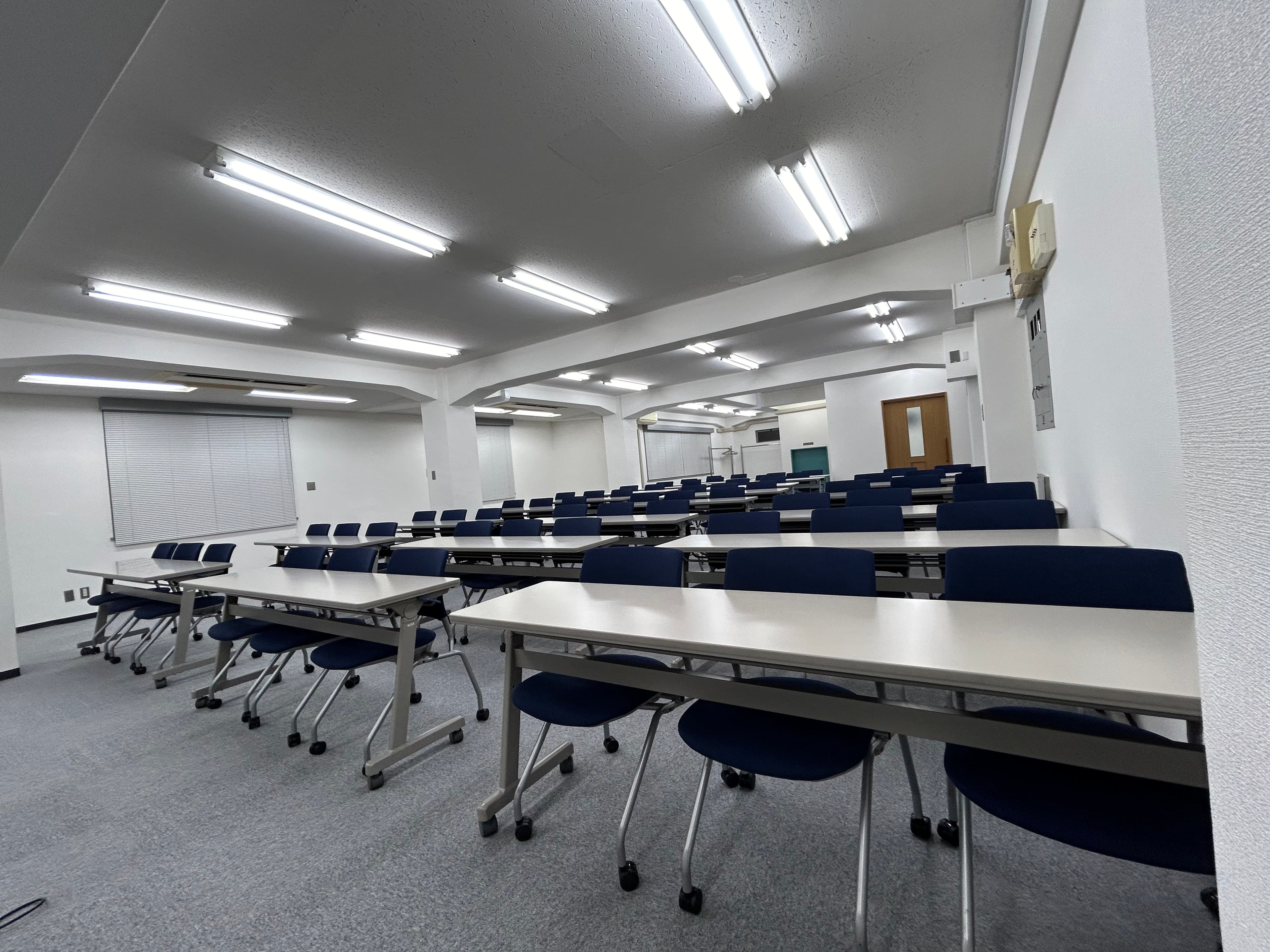 【約147.5㎡の使いやすい会議室】 - TIME SHARING 大手町 協販商事ビル3Fの写真