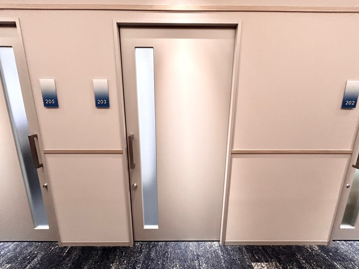 【スペース入り口】 - エキスパートオフィス横浜 203の写真