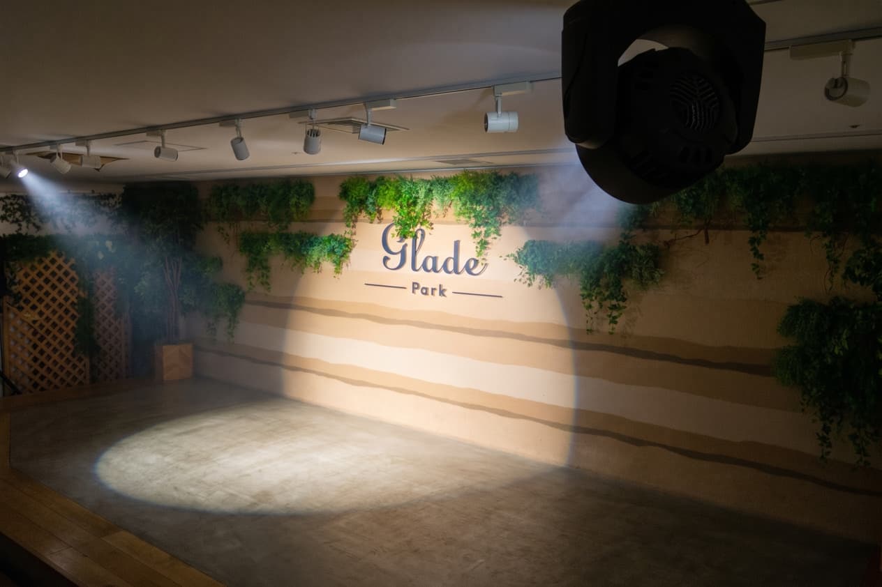 ステージ’(ムービングライト使用時) - グレイドパーク新宿西口(旧:グレイドパーク新宿)の写真