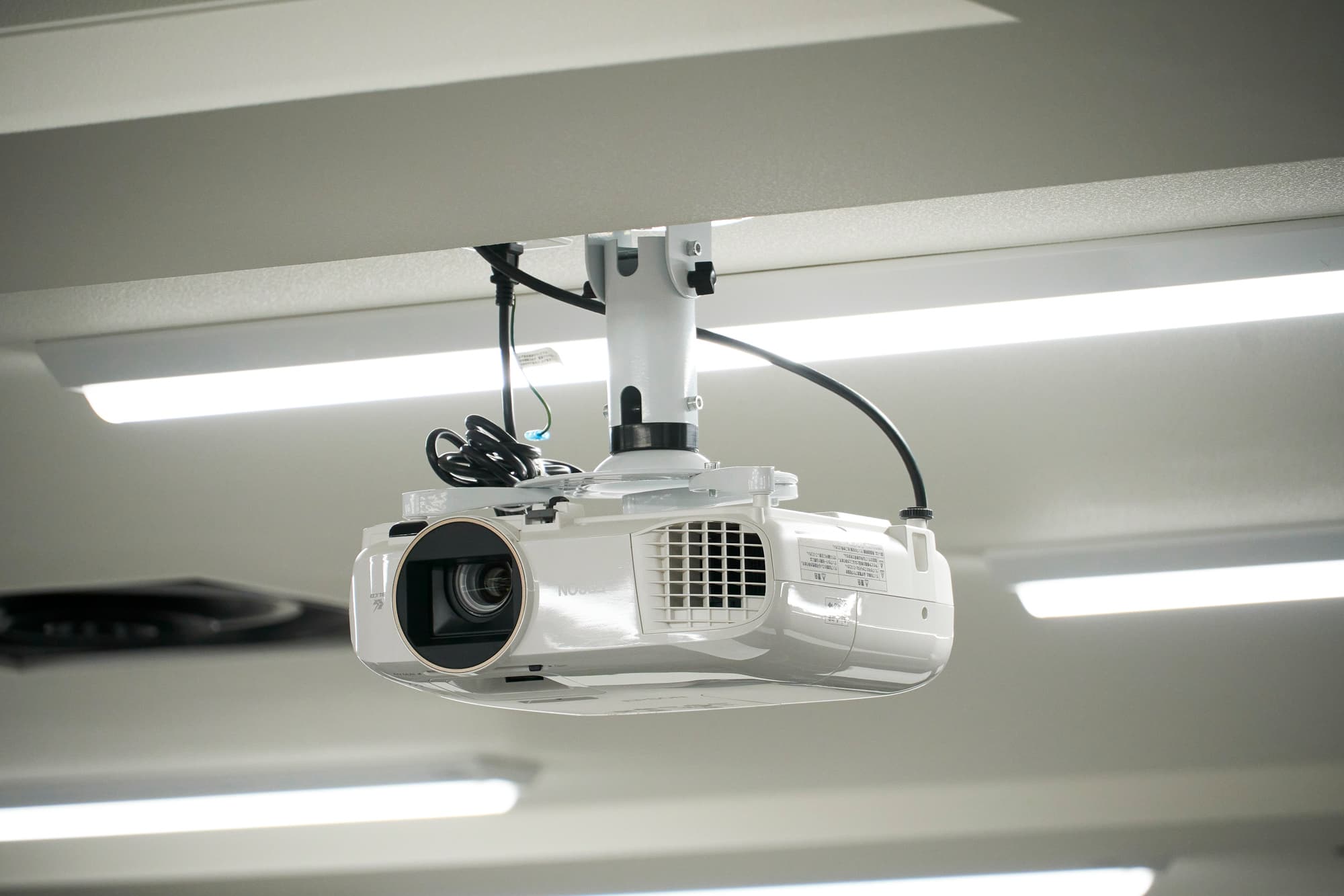 プロジェクター - TIME SHARING 新宿5Bの写真