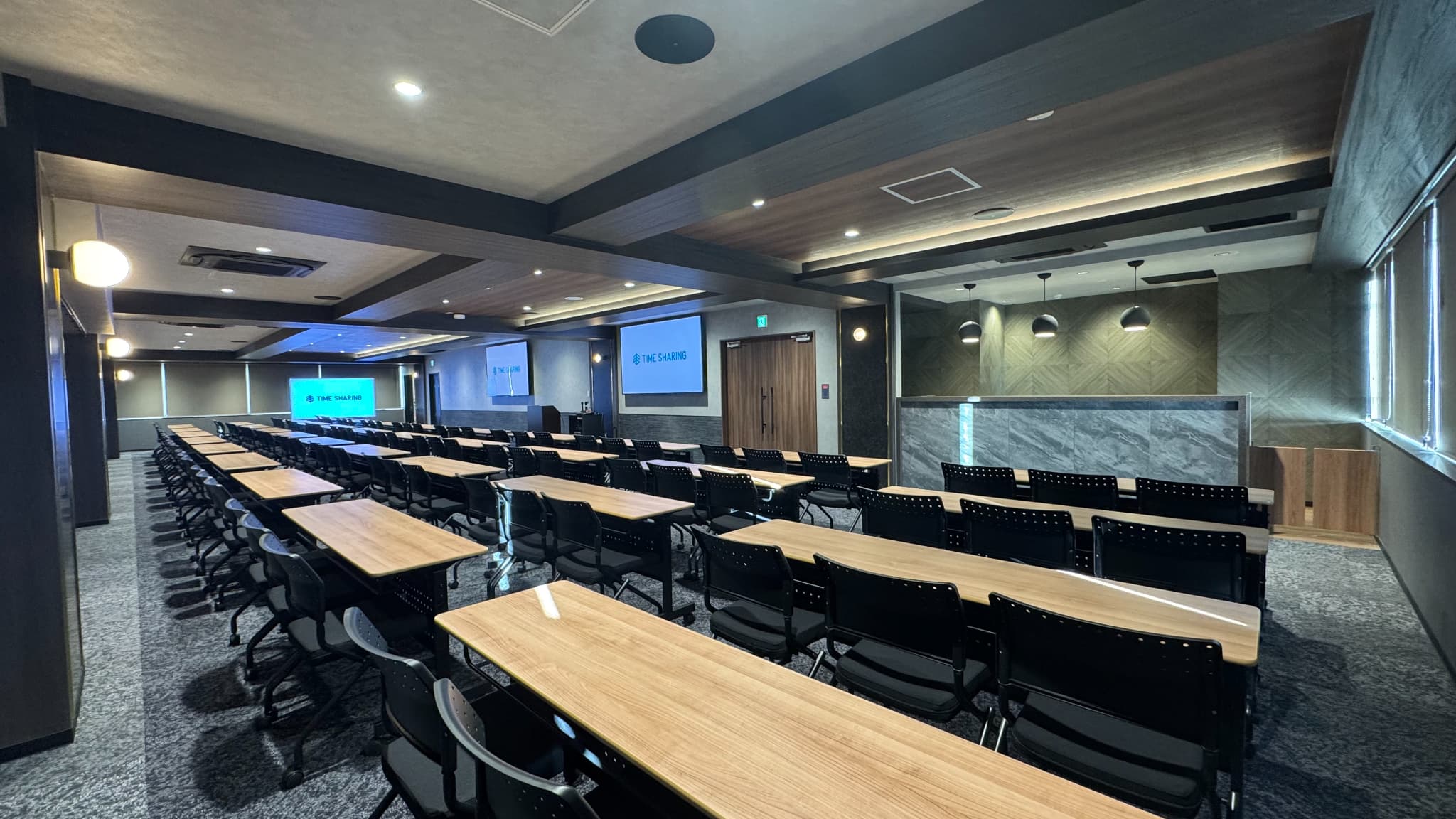 メインフロア_TIME SHARING 新橋駅前5F(銀座口)