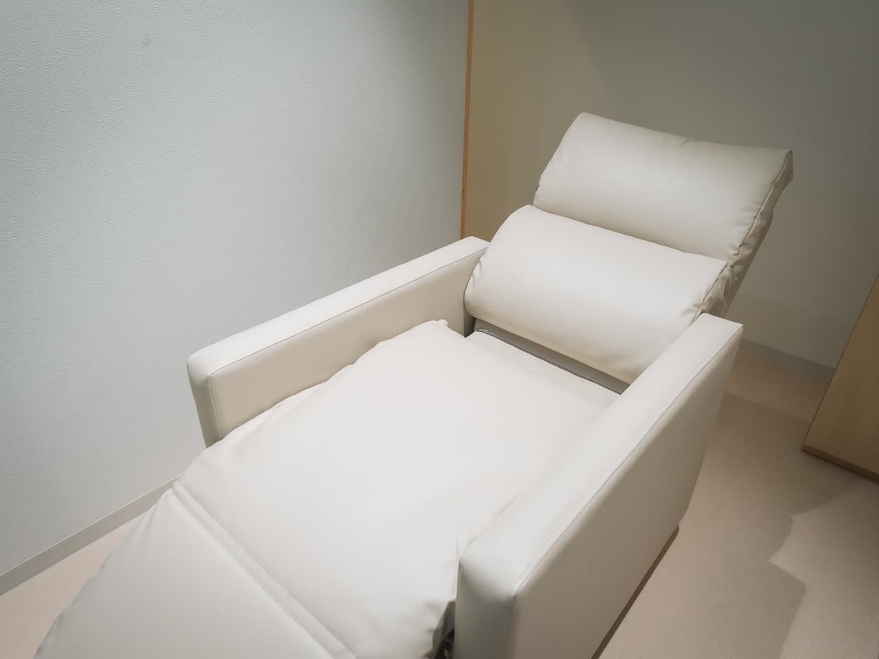 アイリスト用チェア