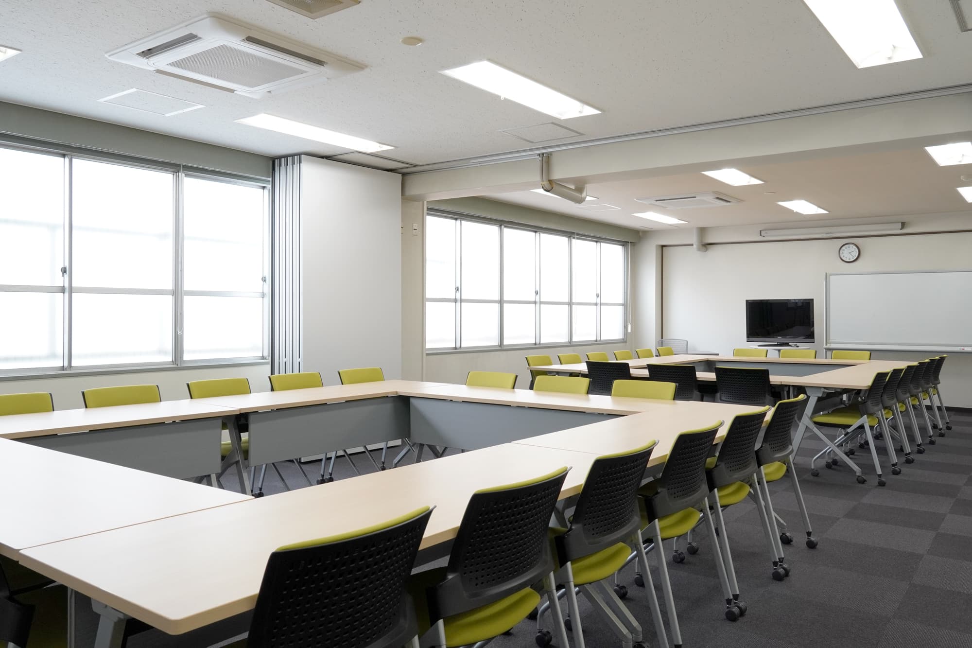 ロの字形式(基本レイアウト)