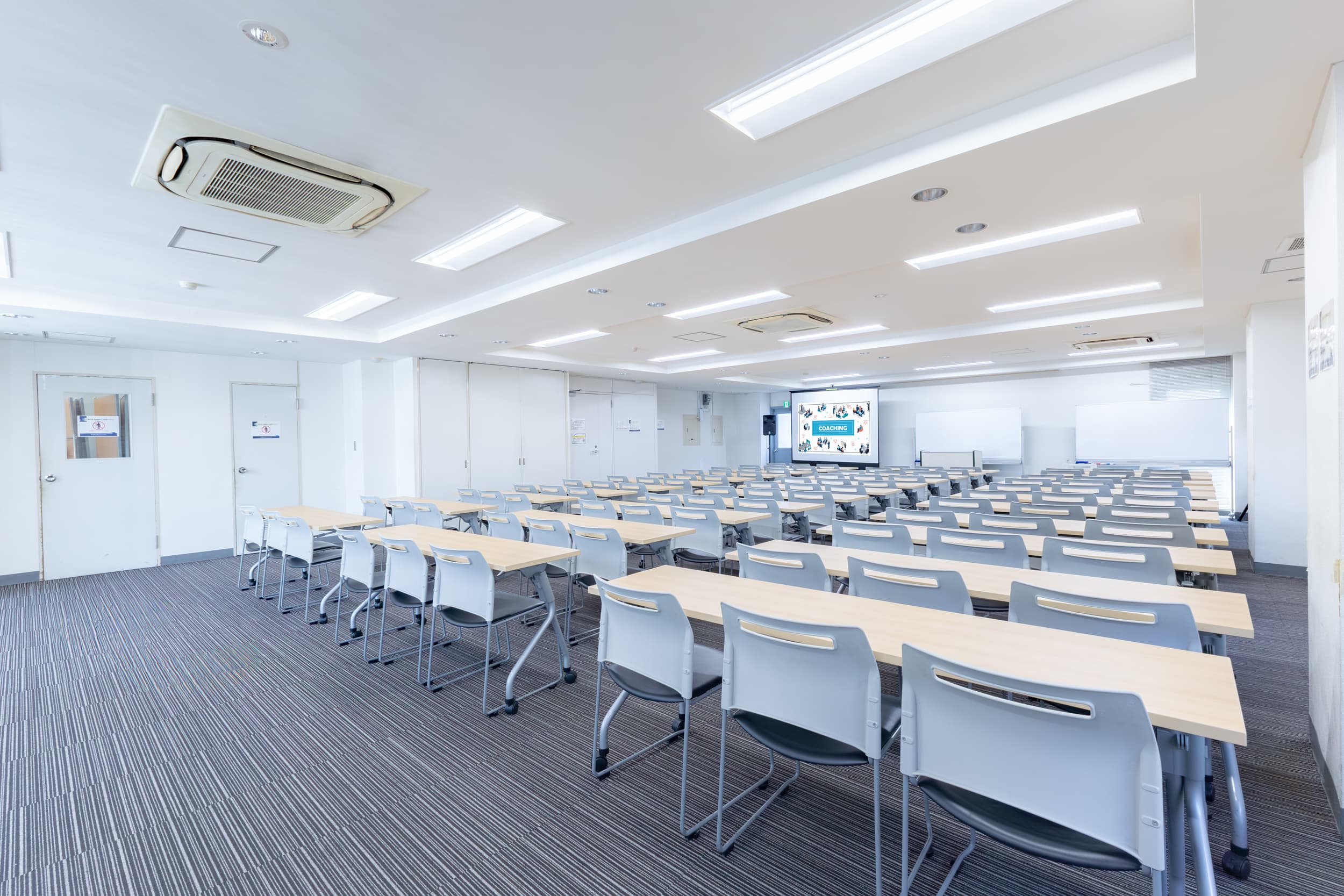 レイアウトイメージ(スクール形式)