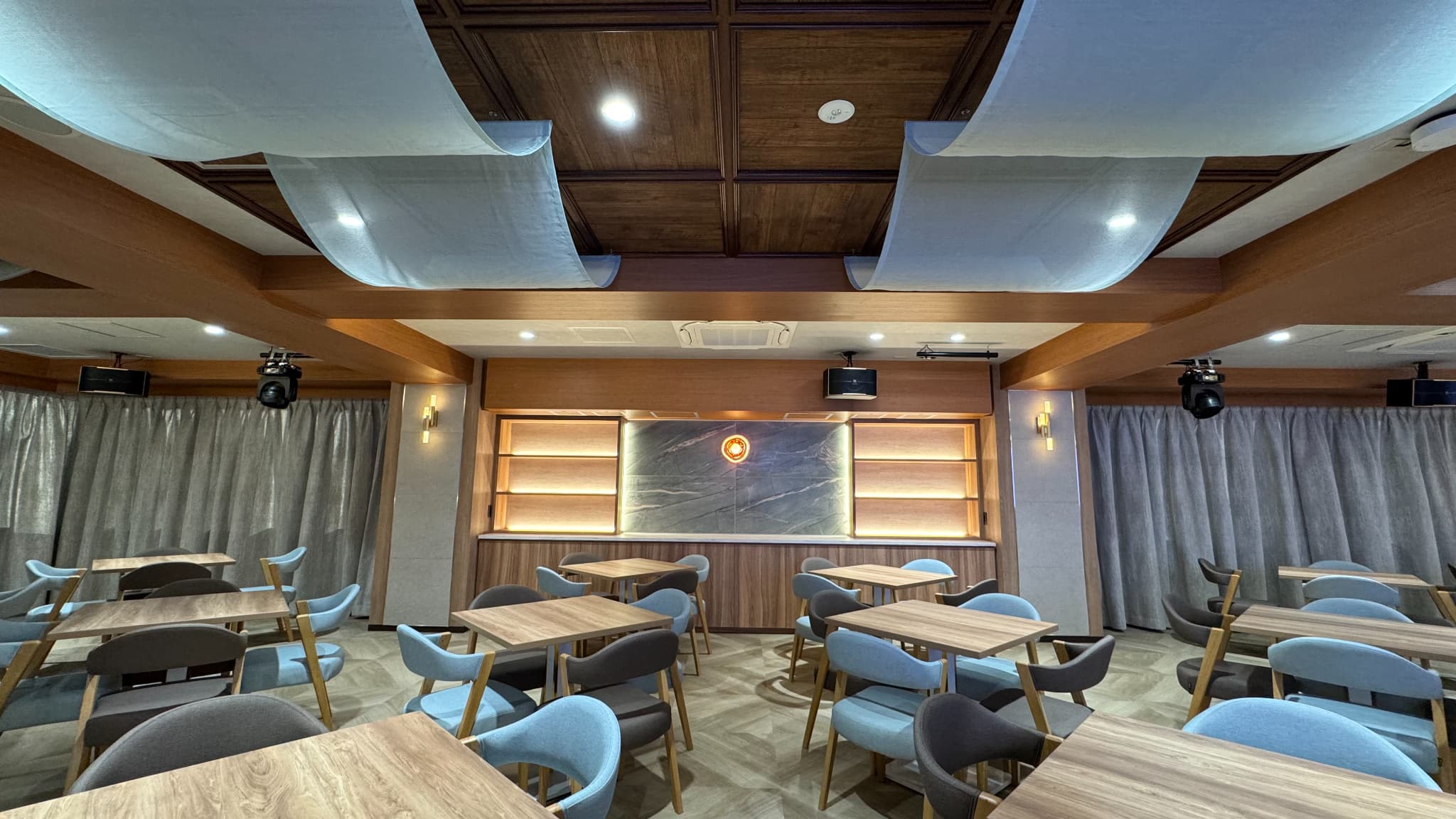 メインフロア_グレイドパーク 新橋駅前7F(銀座口)