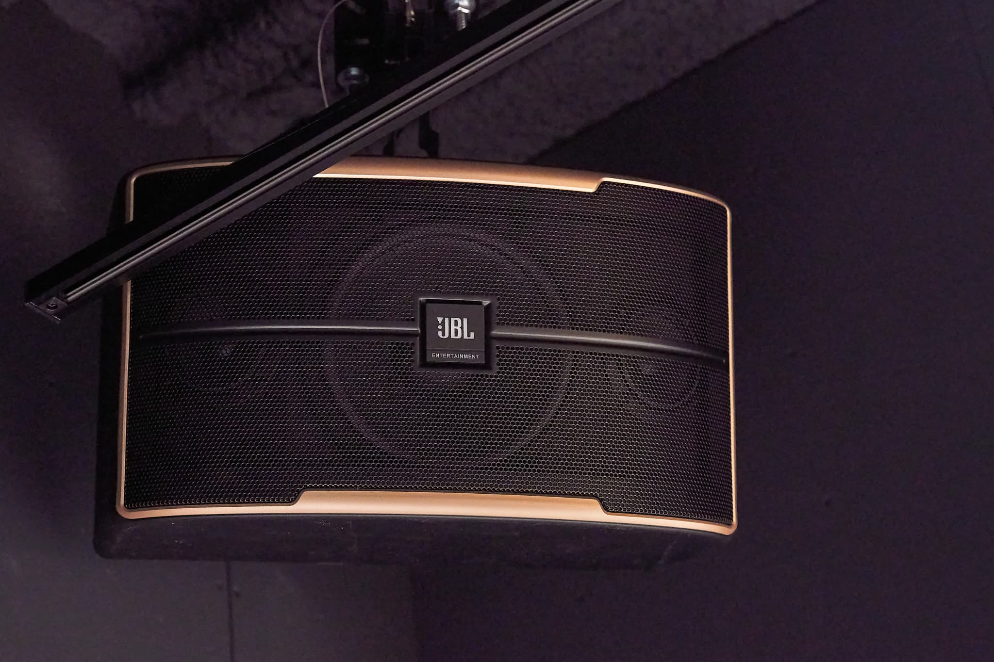 【スピーカー】