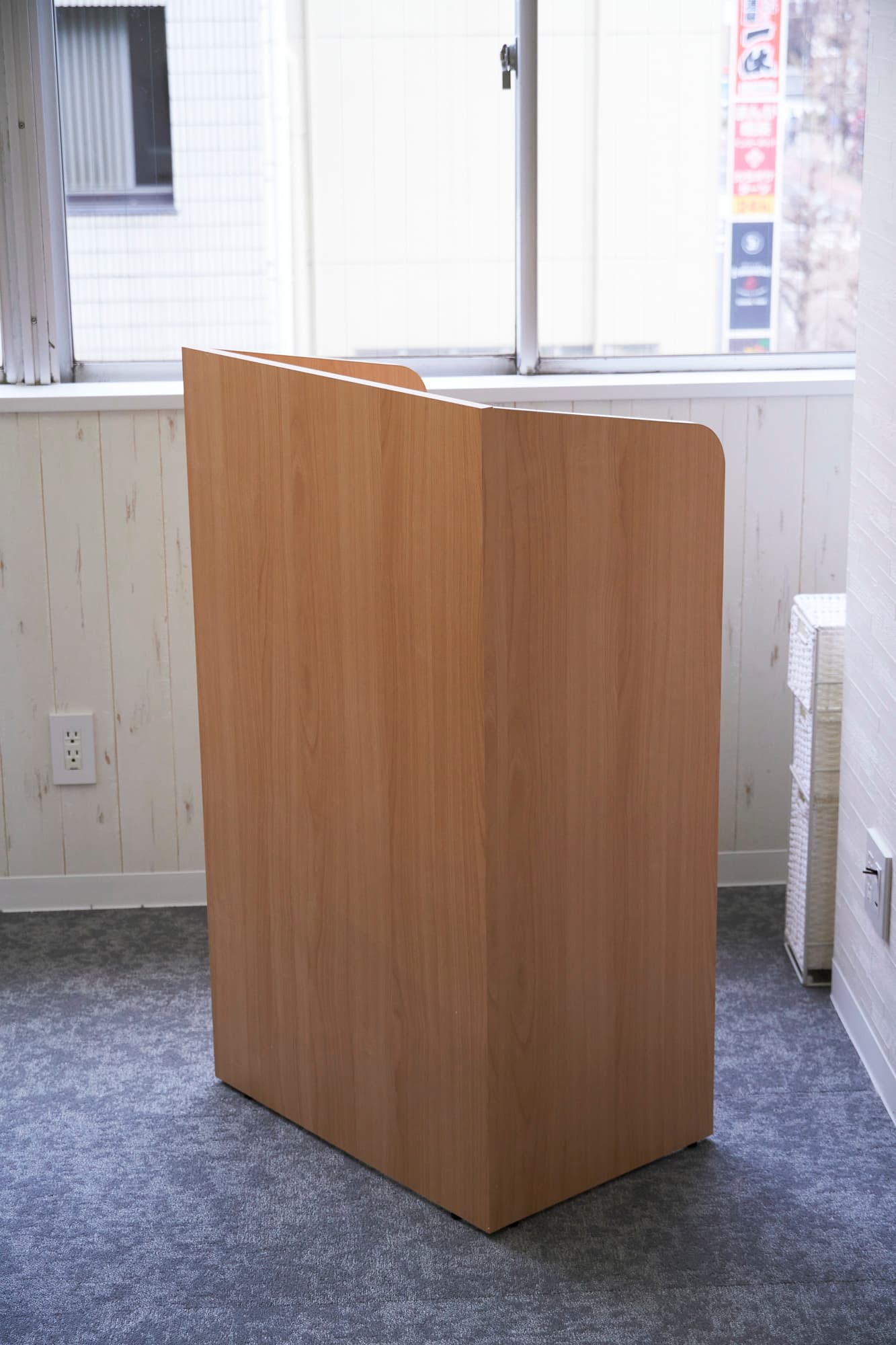 司会台 - TIME SHARING 新宿6Dの写真