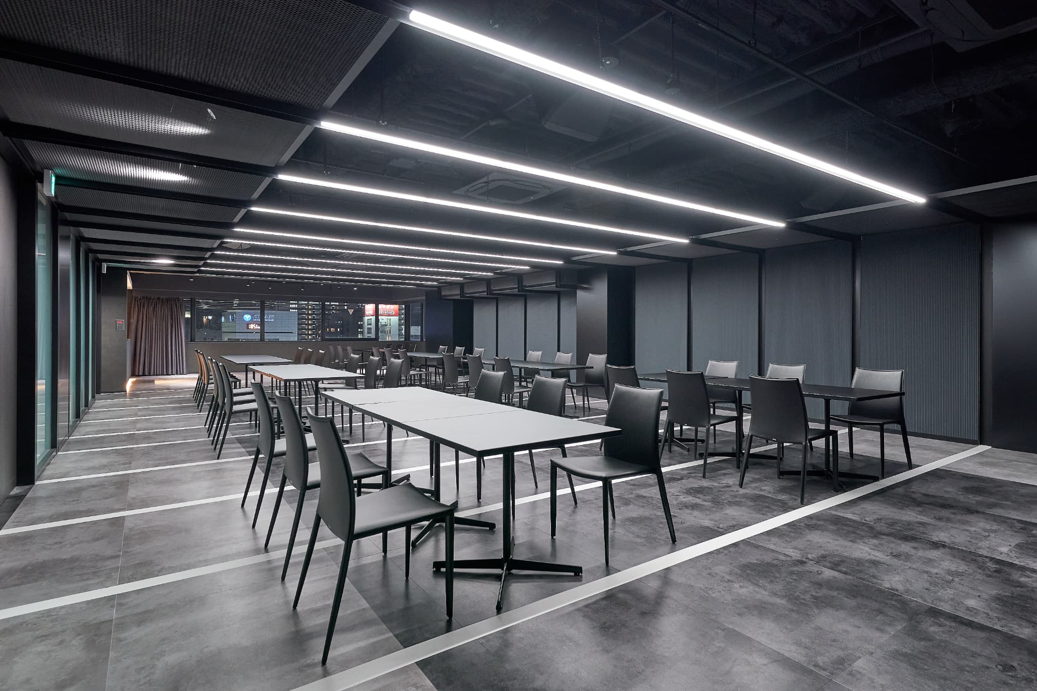 【島型レイアウト】