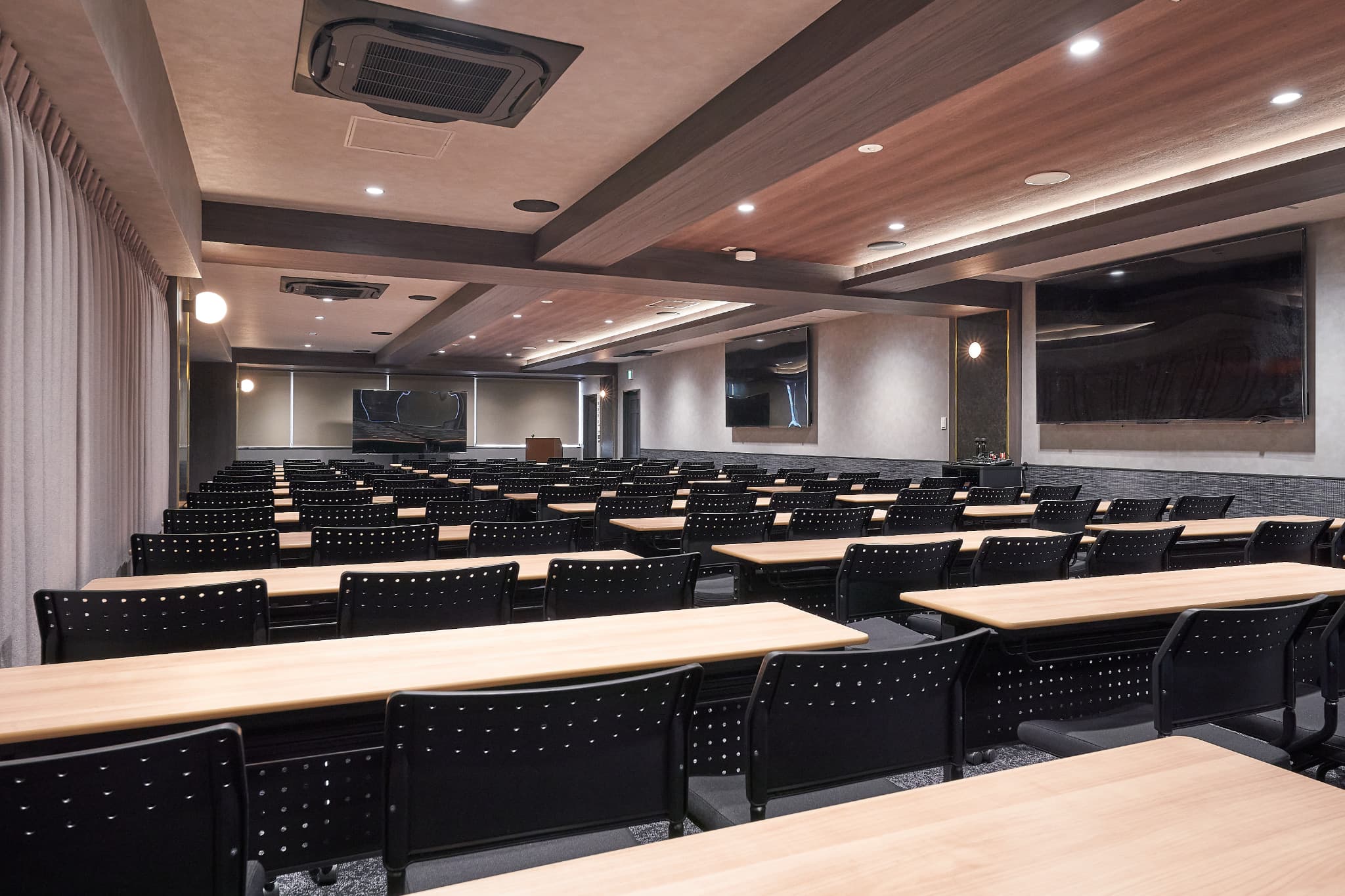 【縦型レイアウト】