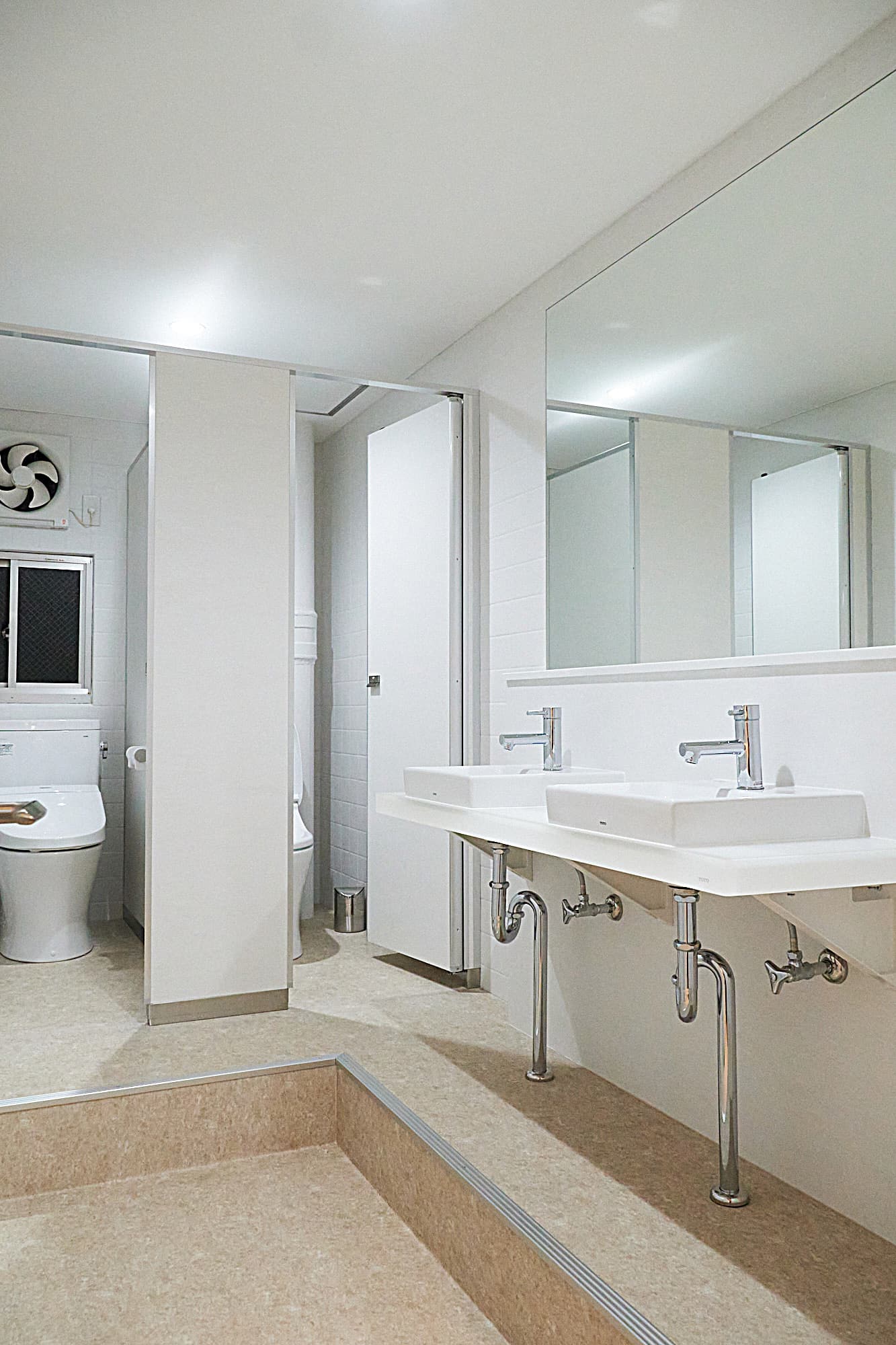 女性お手洗い - TIME SHARING 新宿5Aの写真