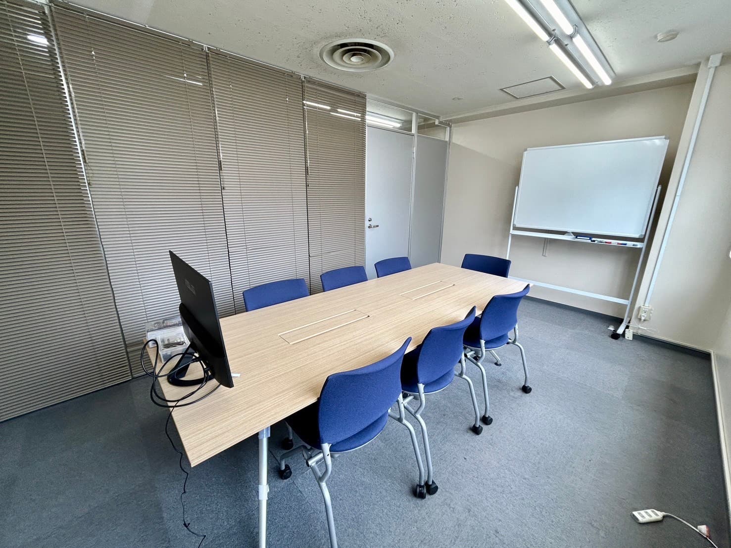 【モニター、ホワイトボードの備品もございます】 - TIME SHARING 新宿9Aの写真