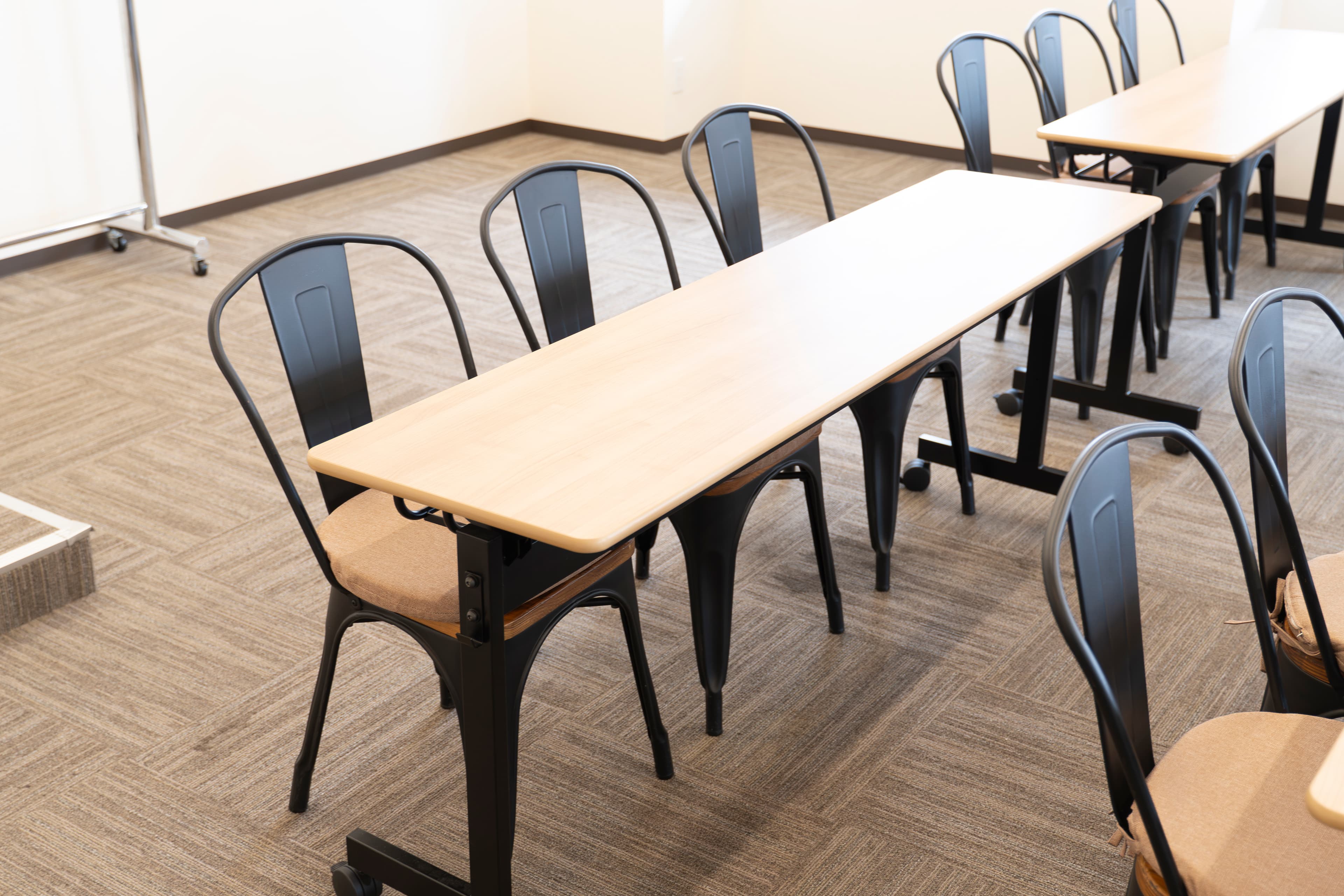 【机・椅子】 - TIME SHARING 新宿御苑前 壱丁目参番館8Aの写真