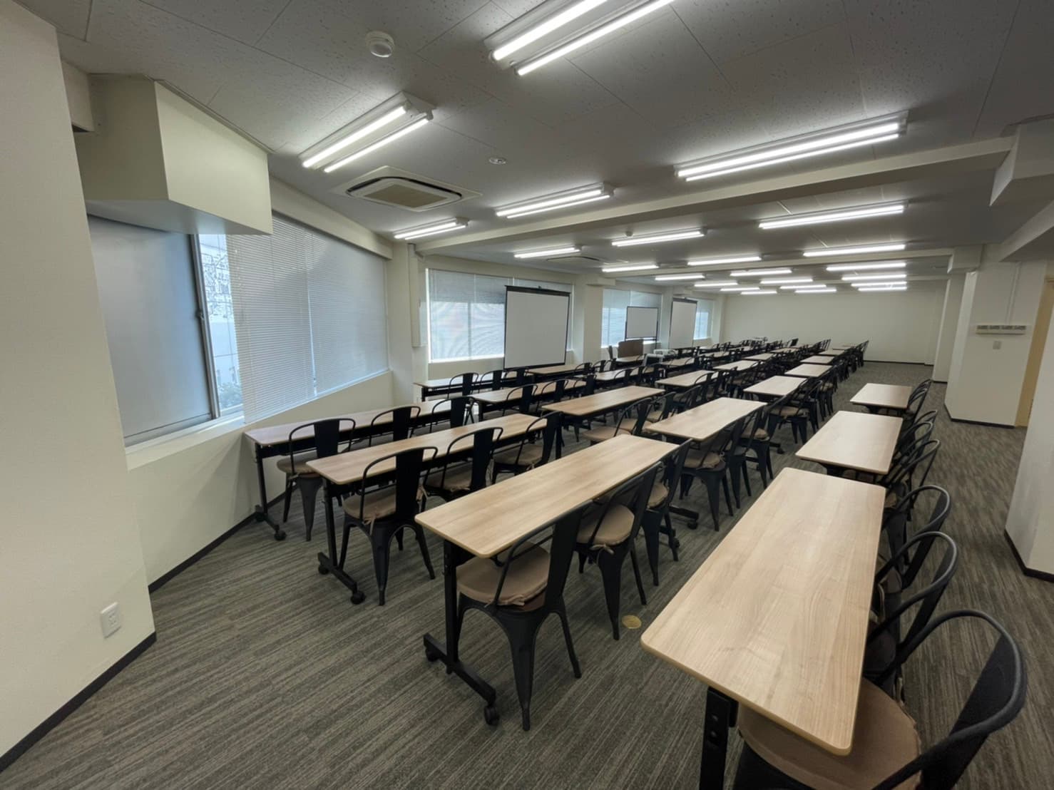 ブラインドを閉めたときの様子