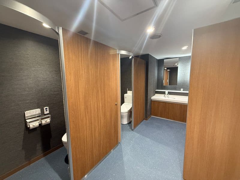 【トイレ】- グレイドパーク 新宿駅前の写真