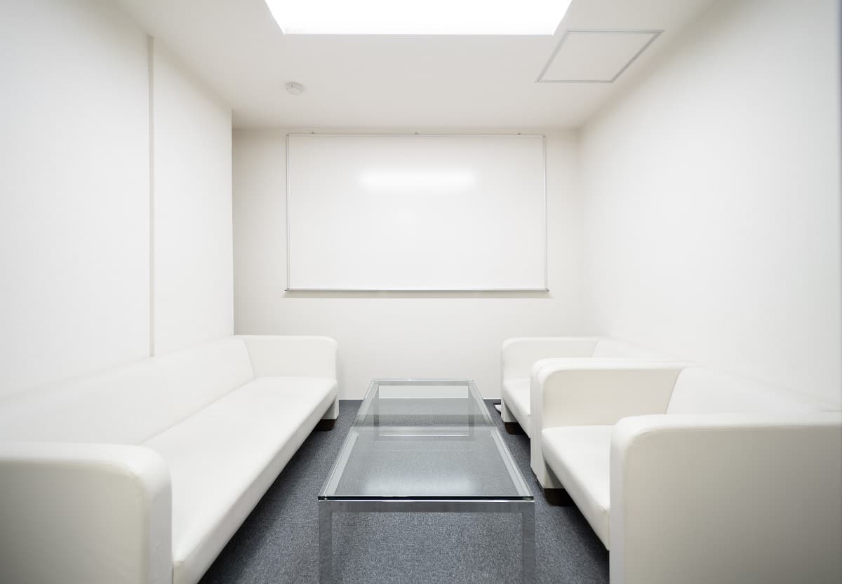 4名会議室