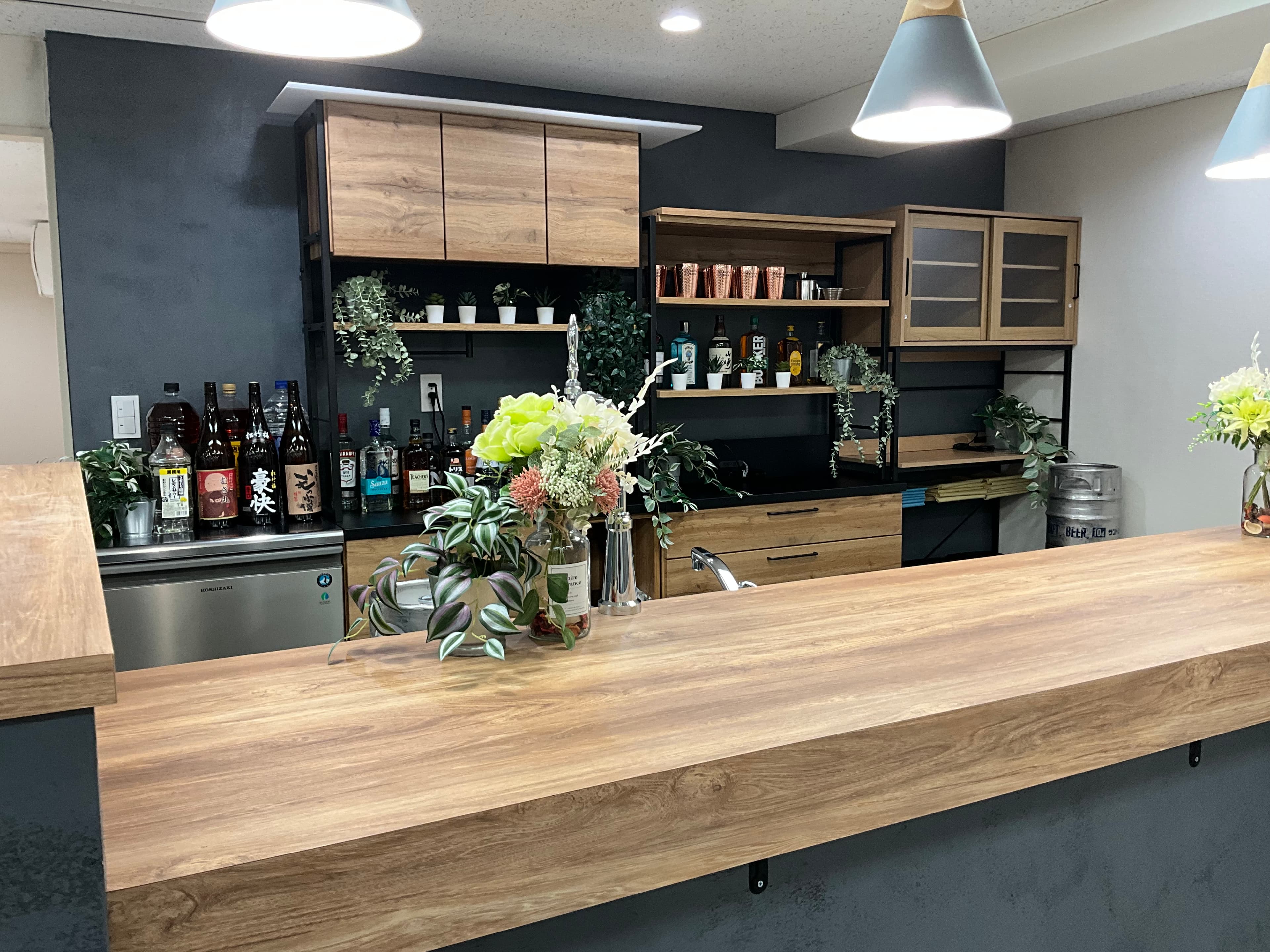 バーカウンター完備