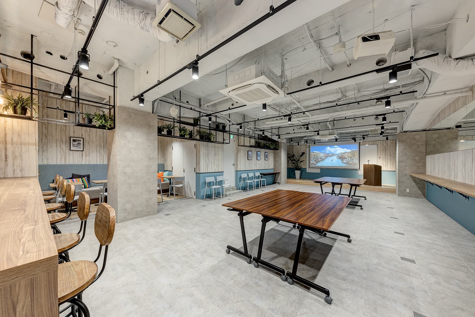 立食形式② - SOCIAL SPACE AKASAKAの写真