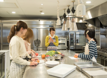【名古屋/星ヶ丘】料理教室/試食会/おもてなし会等に便利な本格キッチンレンタルスペースの写真