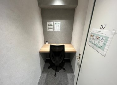いいオフィス志村坂上 by iio【1名個室（ブース７）】(※予約前は入室不可)の写真