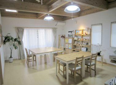 一軒家のレンタルスペース 「ログカフェ」 【A-room】の写真