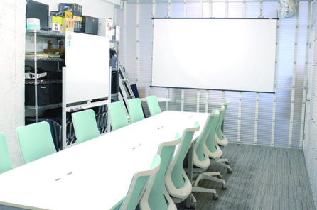 oinai karasumaの会議室