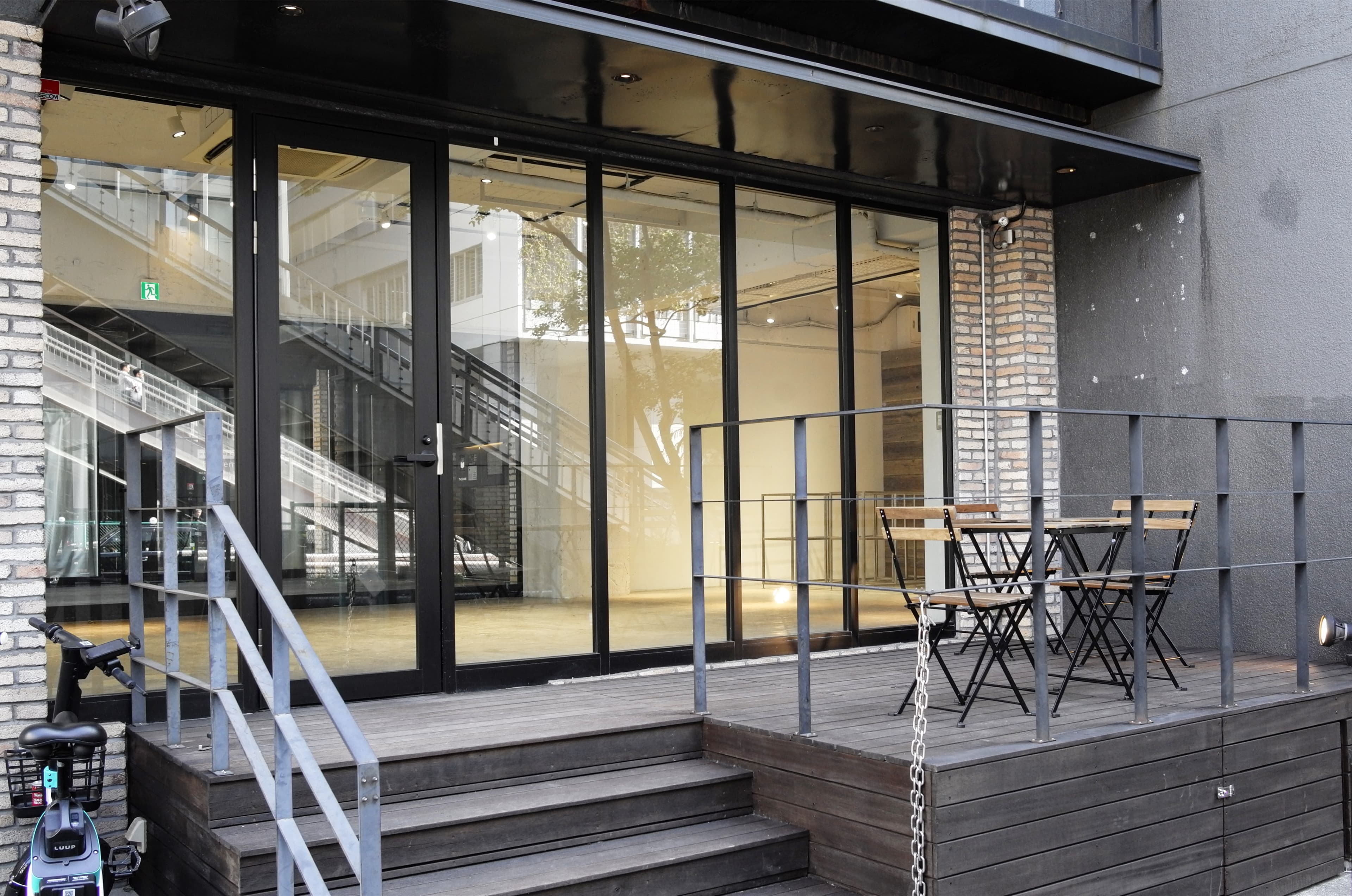 外側① ※明治通り側